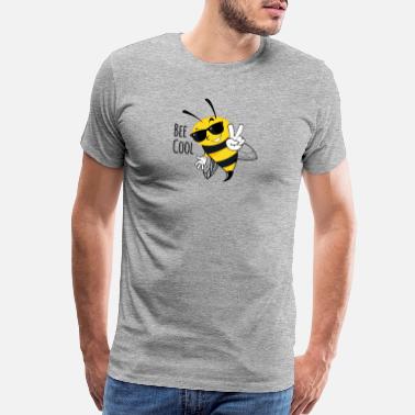 shirt with bees on it